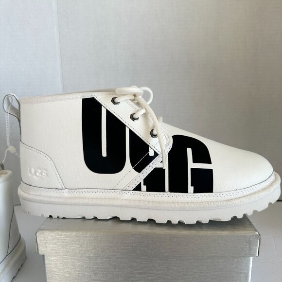UGG Neumel Chopd White Pebble Leather Chukka Ankle Boots Shearling Lined Mens 11 - Picture 3 of 16